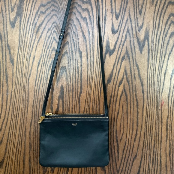 Authentic Celine Trio Lambskin Leather Designer Crossbody Bag in Black - Picture 3 of 16